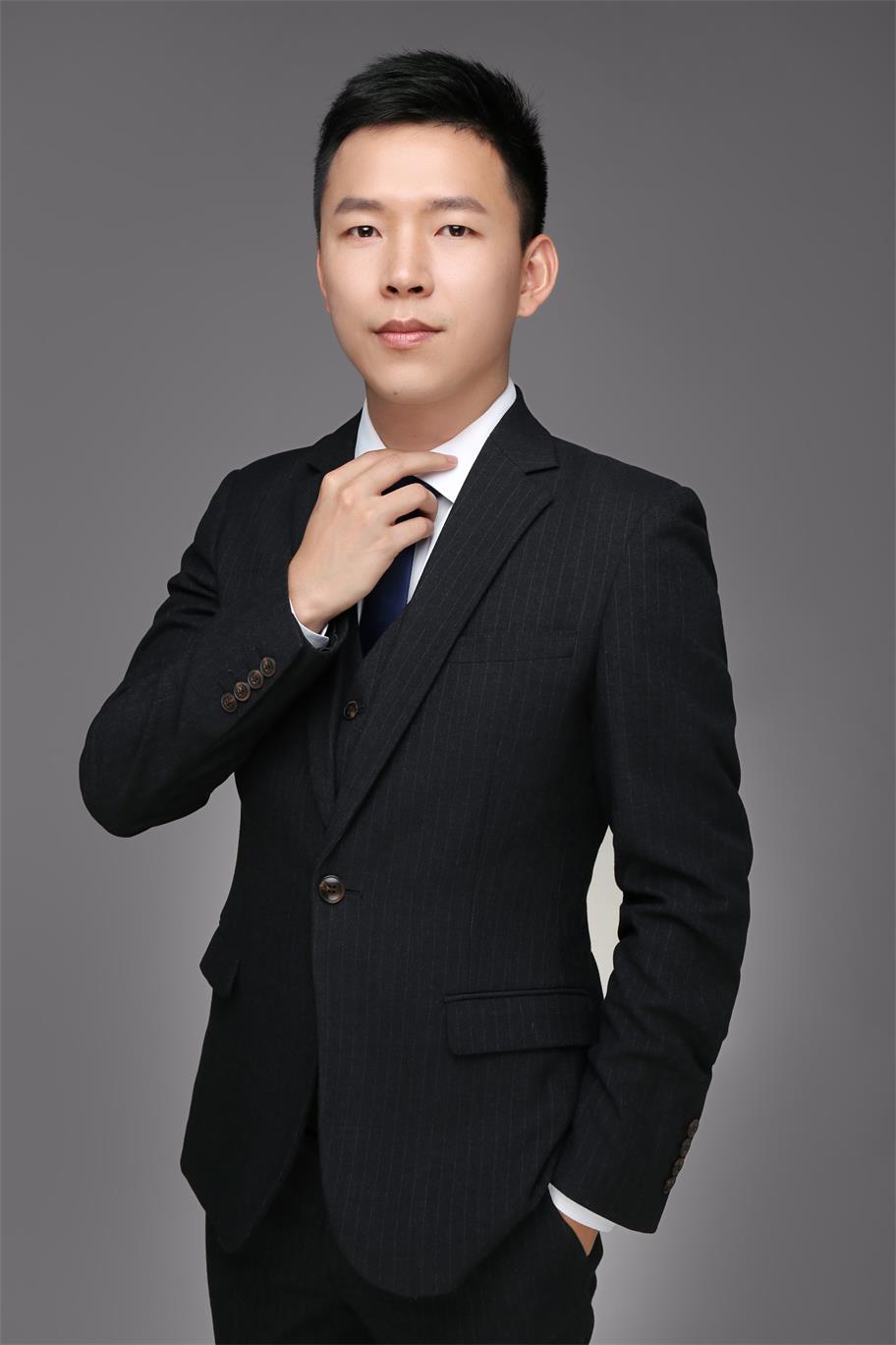 凌娟 导演 & 创意总监